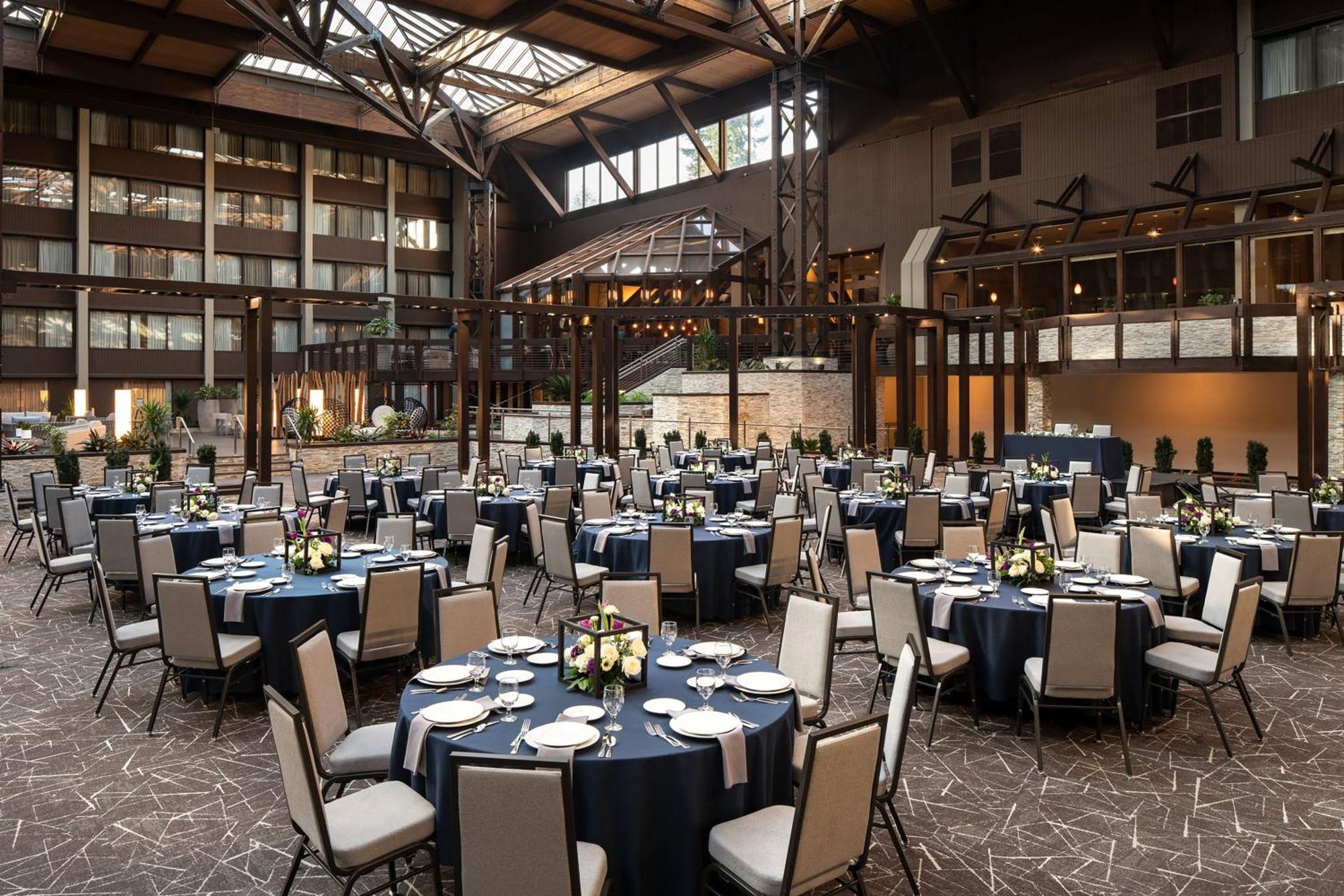 Отель Seattle Airport Marriott Ситак Экстерьер фото